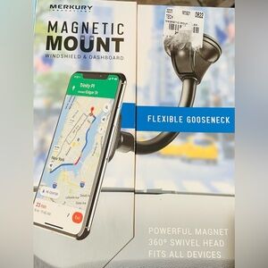 NWT/Merkury Auto Flexible Gooseneck Phone Mount/dashboard or windshield
